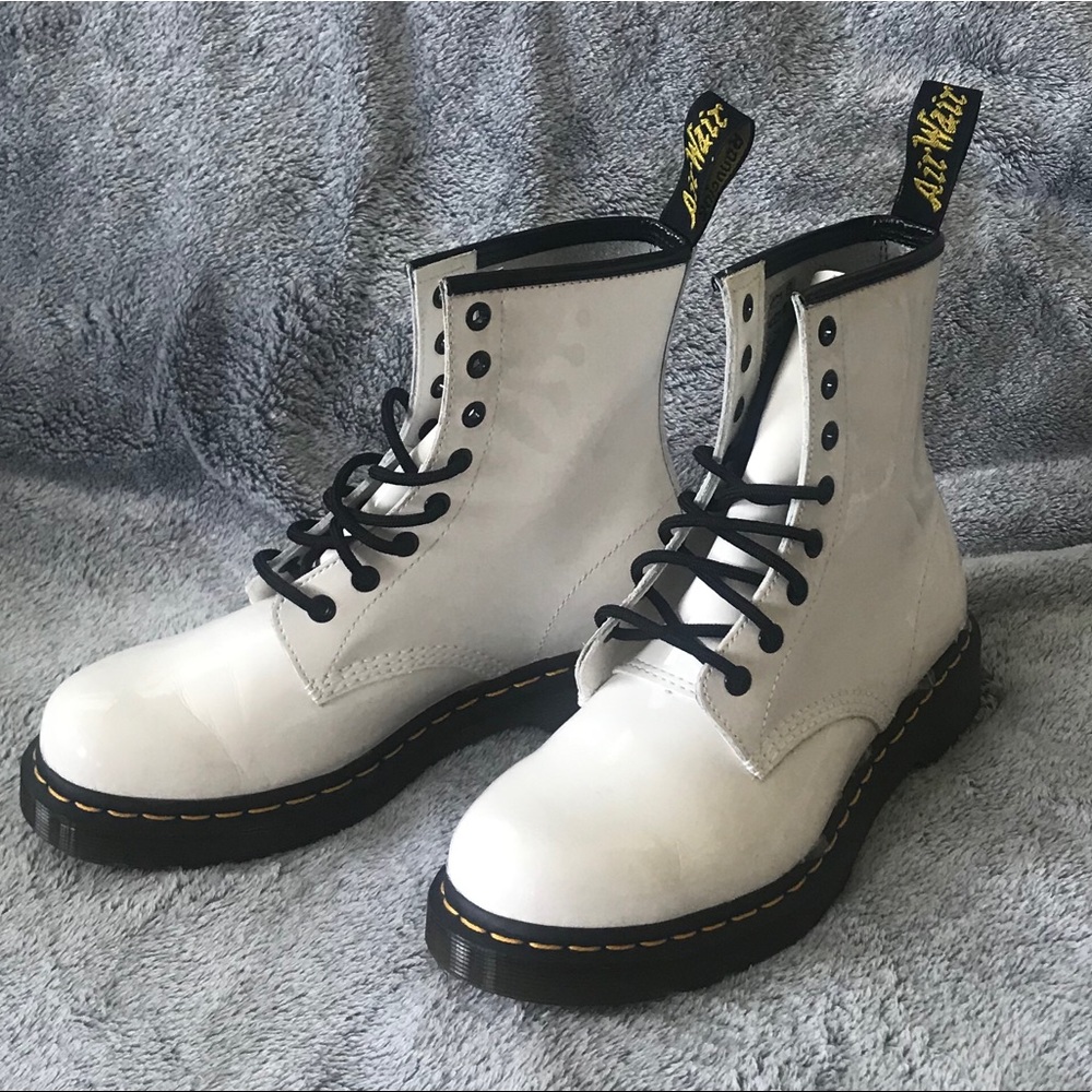 Dr. Marten's Women's 1460 8-Eye Boots